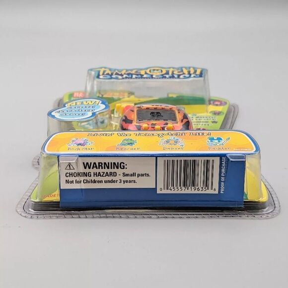 NWB Rare! 2007 Bandai Tamagotchi Connection V4.5 Virtual Pet Sealed - Picture 3 of 9